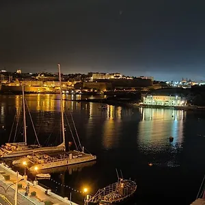 buradan rezervasyon yapın